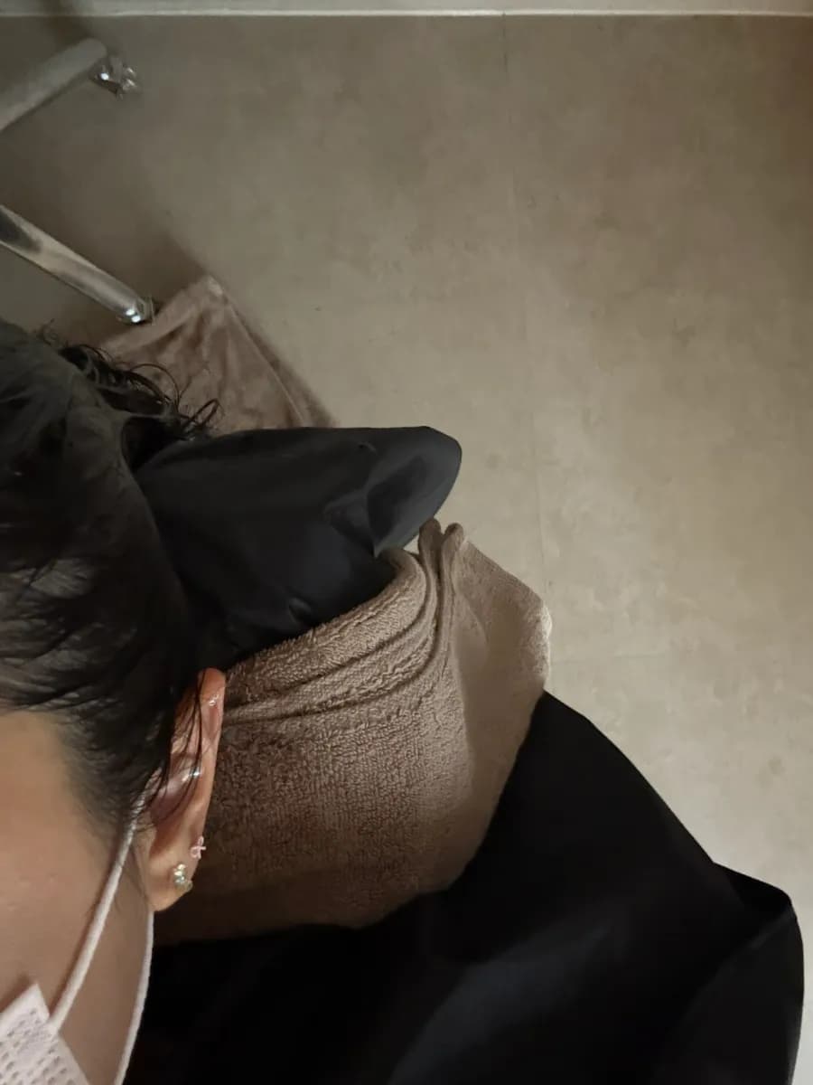 Masque pour cuir chevelu aux ingrédients d’algues chez Mo& Scalp Hair Loss
