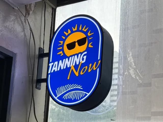 Tanning Now Sanbon gần Exit 4 Ga Sanbon