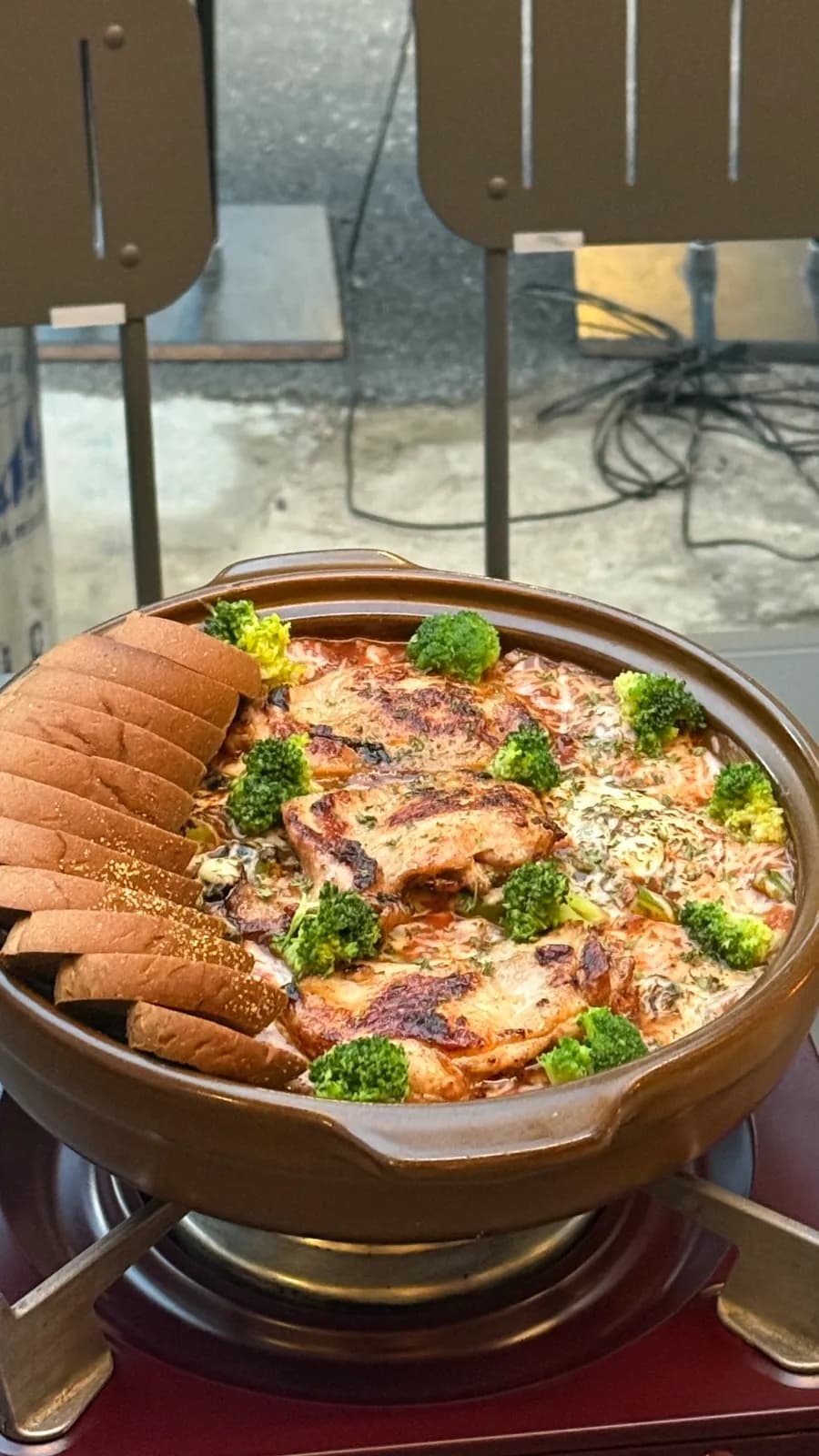 Chicken tomato nabe kèm mì pasta tại Biyori Yongsan