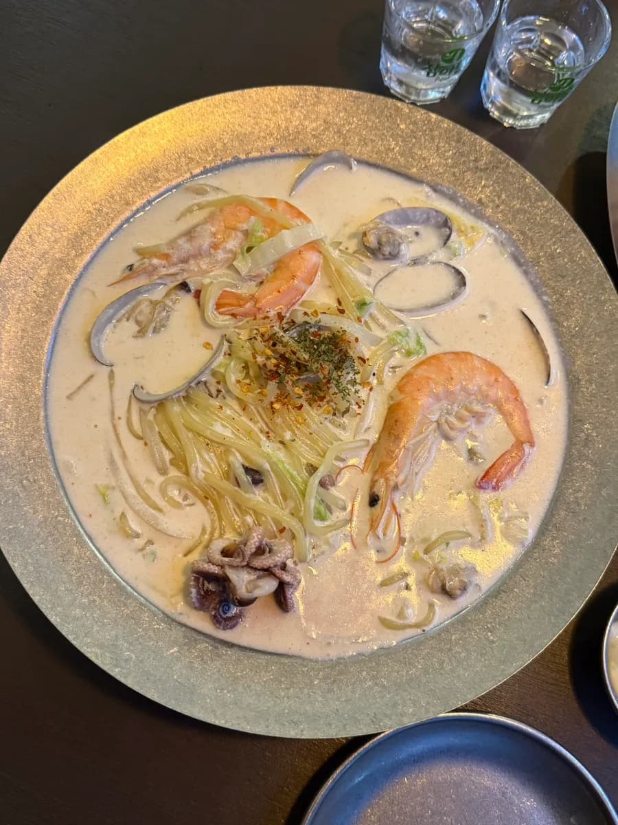 Cream-Jjamppong-Nudeln bei Seuchim in Sanbon