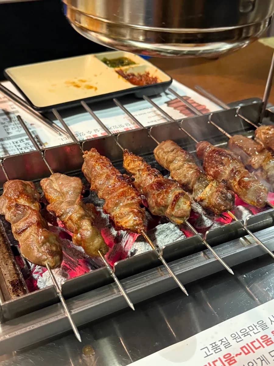 Sirloin skewers at large lamb skewers sa Iga-ne Yangkkochi Pyeongchon