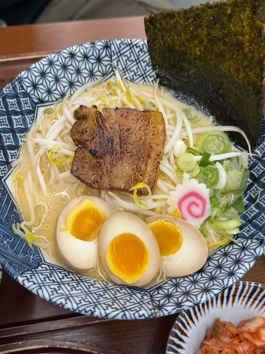 Moja Cheese Katsu、黑芝麻沙拉與醃山椒