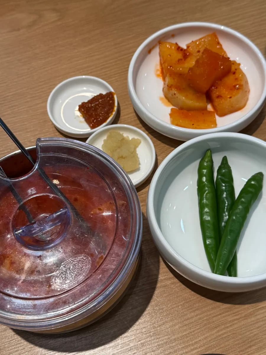 午餐前的 Hanyangok Pyeongchon 用餐区