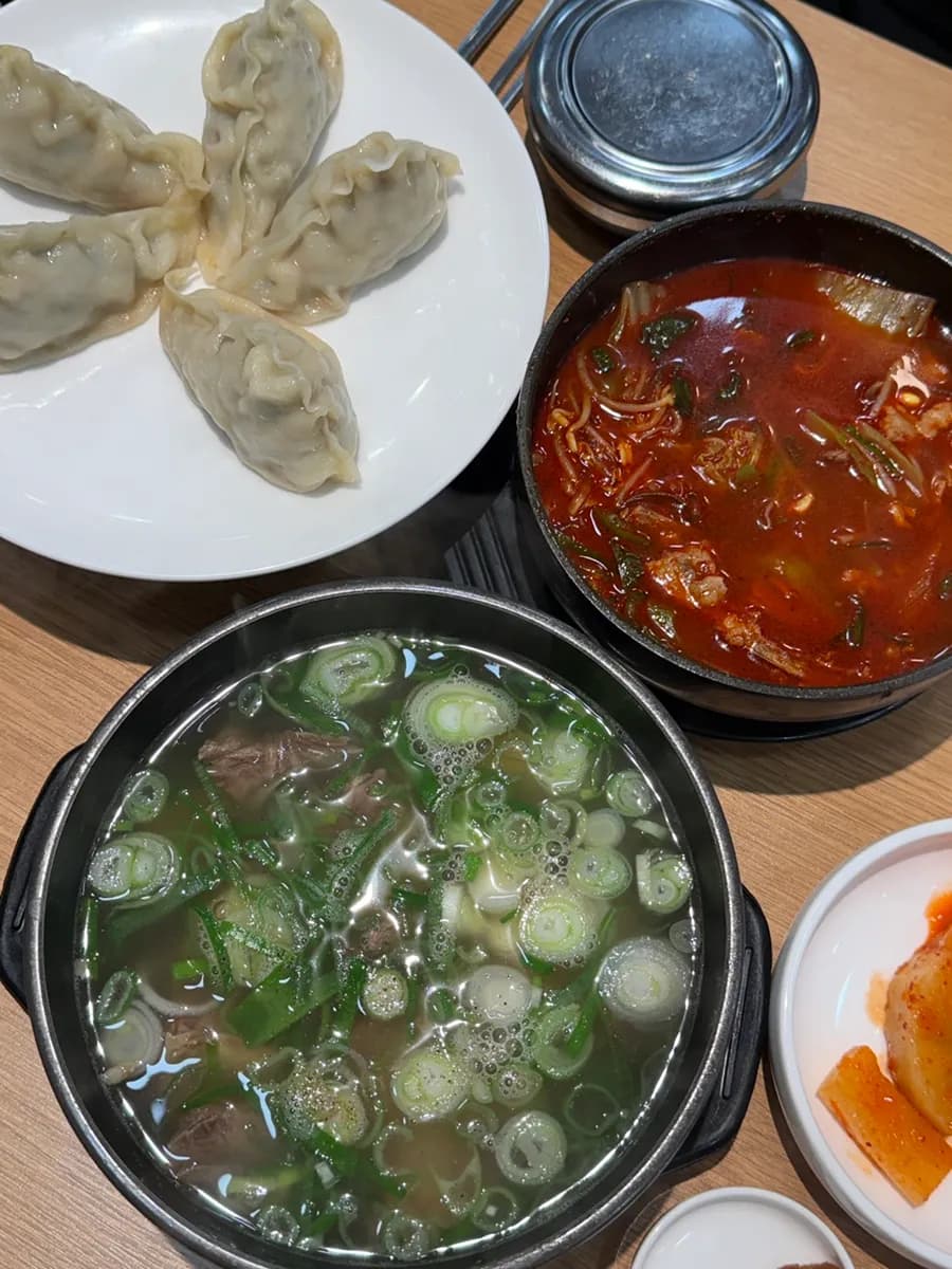 Hanyangok Pyeongchon 分量充足的韩牛汤饭牛肉