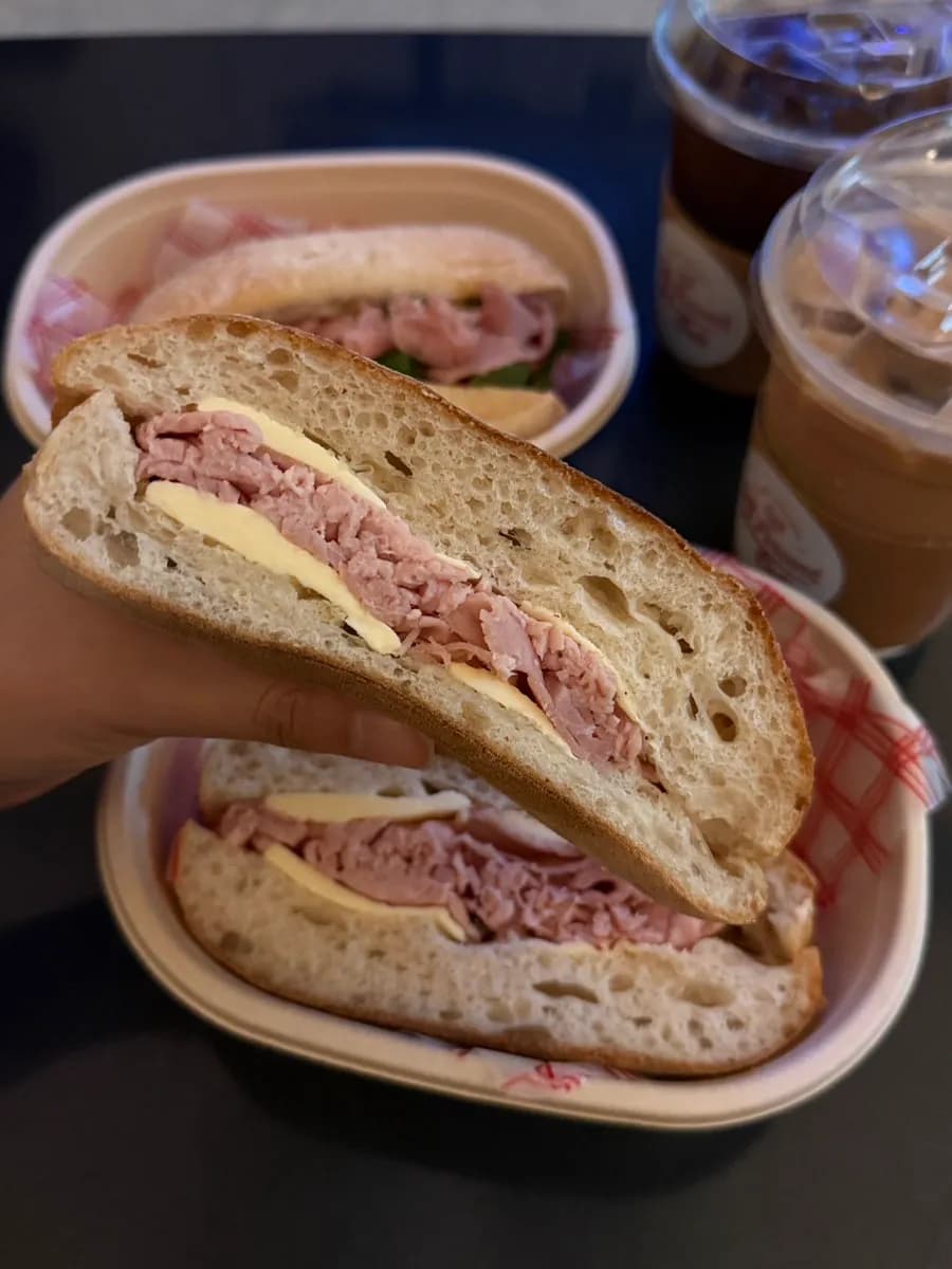 Ciabatta sandwich texture from 98 Percent Deli in Anyang