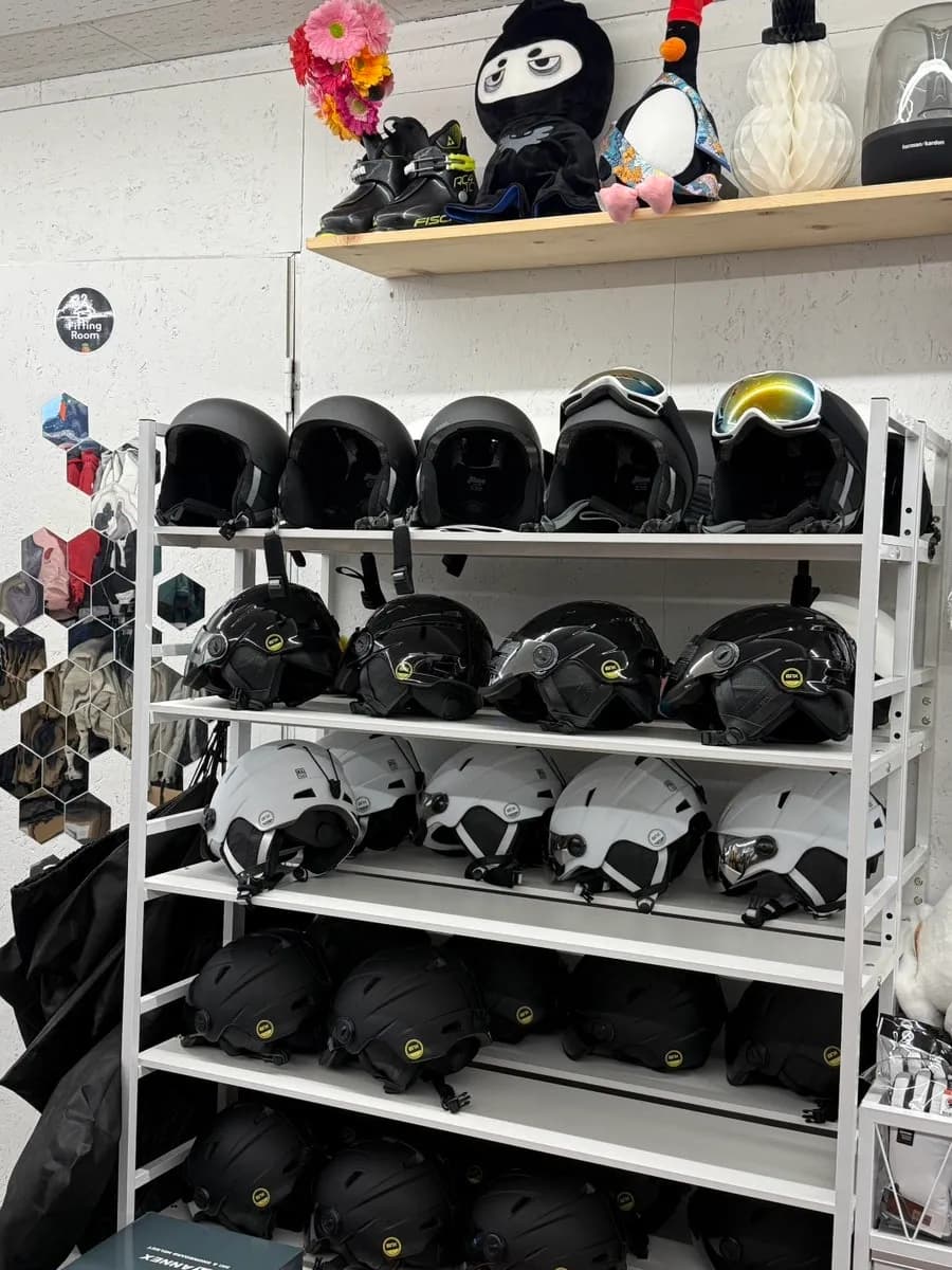 Clean helmet and goggle rental at Carat House