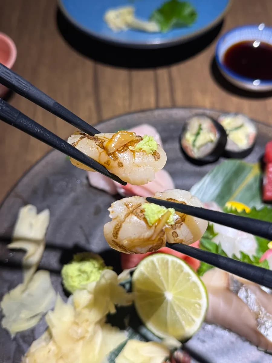 Potongan sashimi favorit dari ulasan Enu Pyeongchon