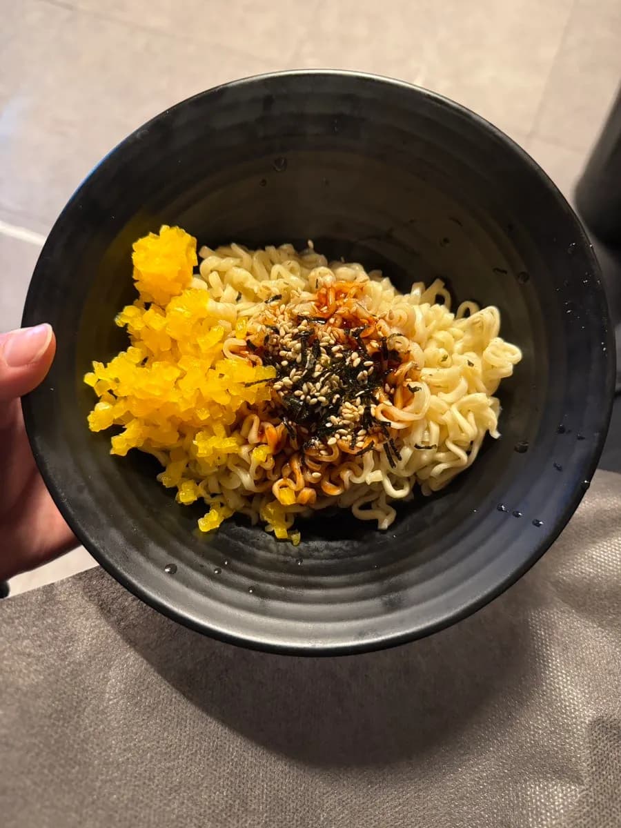 Accord Buldak avec daechang, pousses de soja et buchu