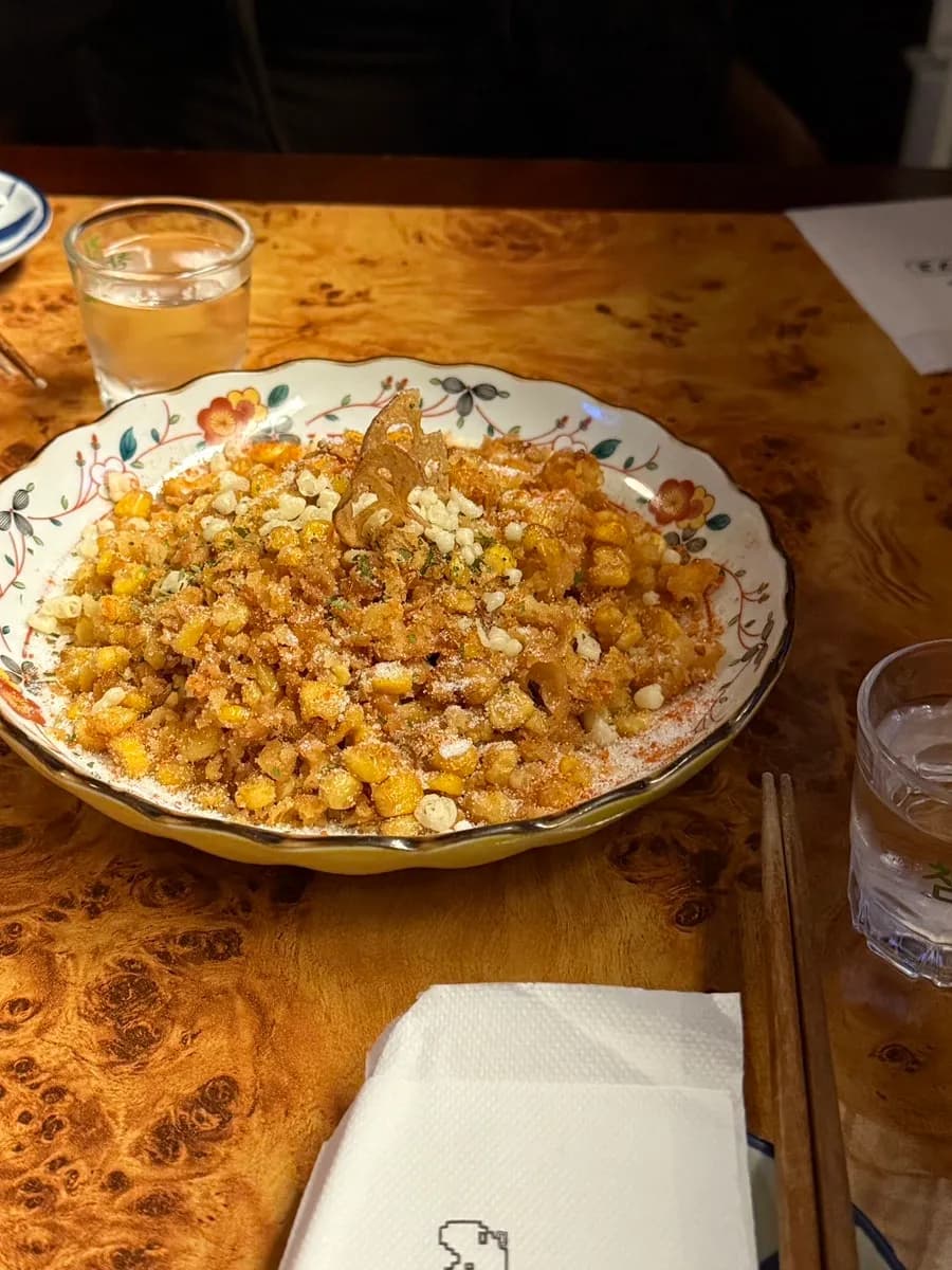 Sensación de interior semisótano en Pachinko, izakaya de Yongridan-gil