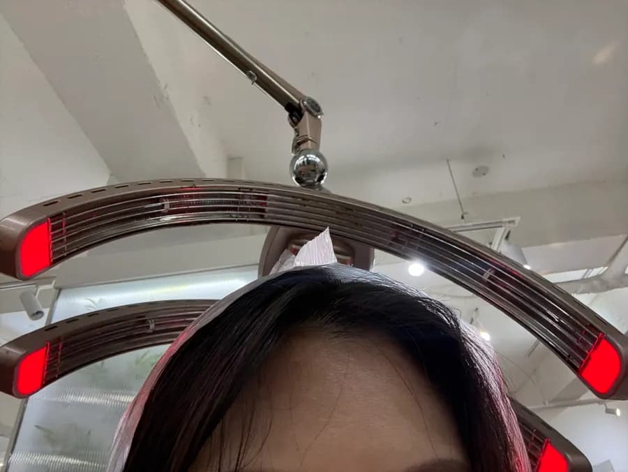 Cuticle ampoule step during the hair clinic treatment at AVA Hair Sanbon