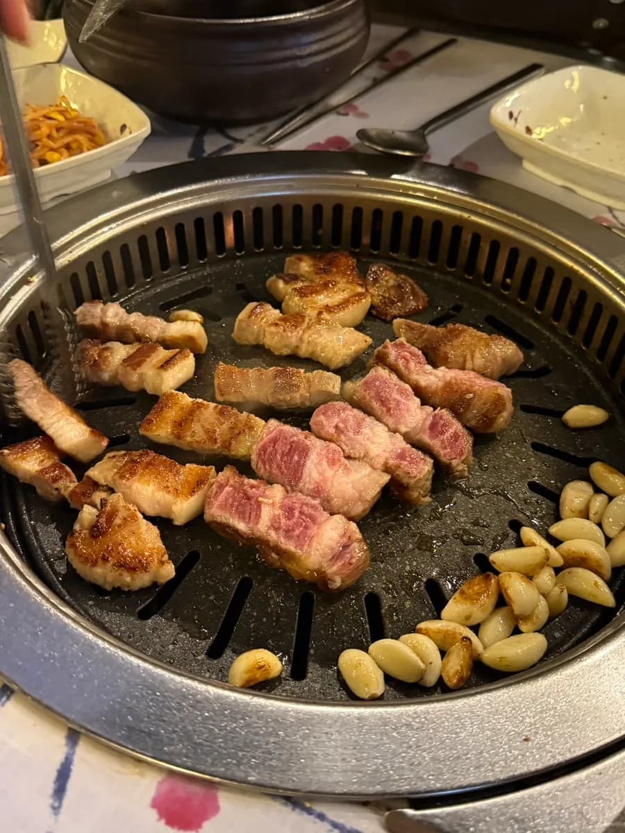 Thick-cut samgyeopsal and pork neck at Mungseokjip