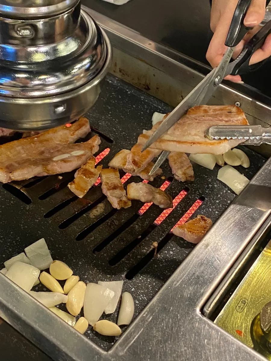 Donmoa Cham Samgyeop in Anyang Ilbeonga with affordable samgyeopsal and pork menu