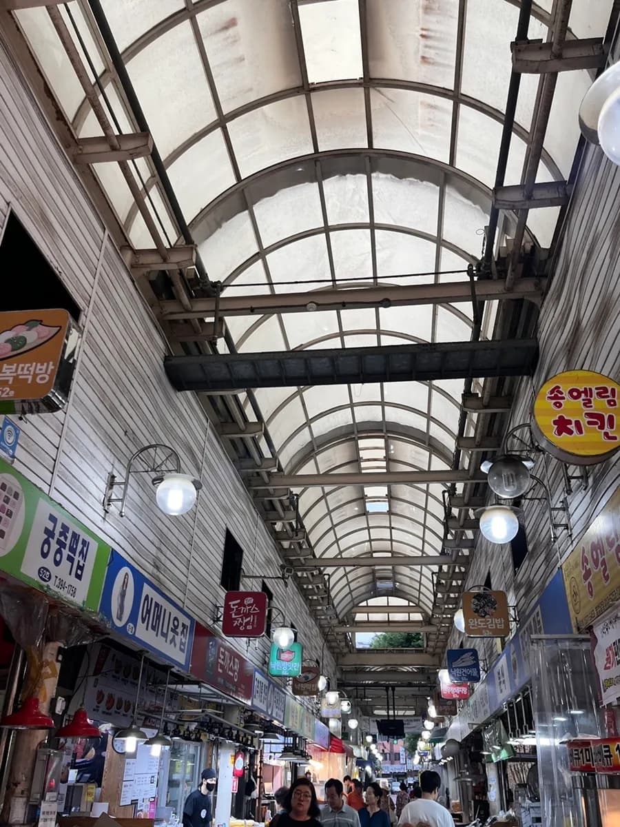 Manwon Jokbal value jokbal review in Sanbon Market