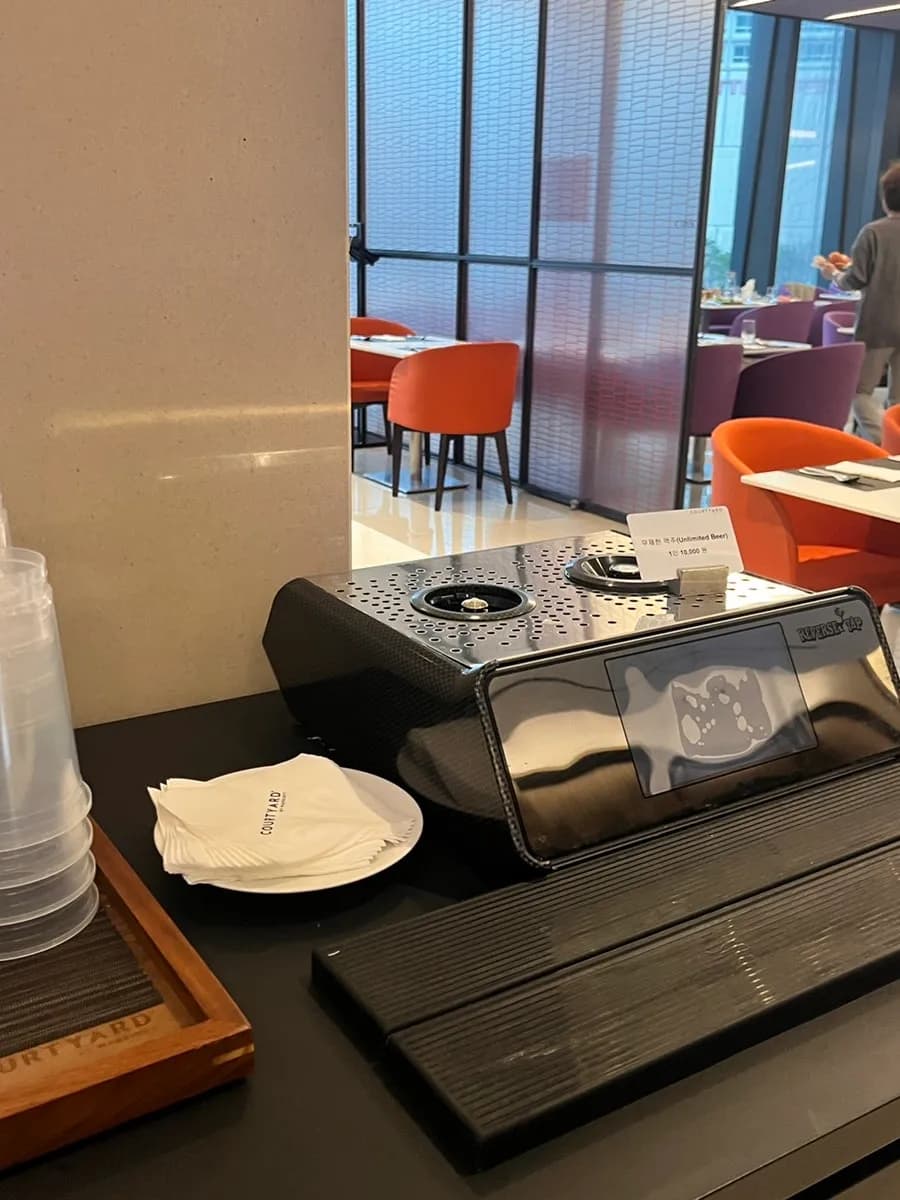 Courtyard Marriott Suwon Kitchen dinner buffet review with grill, seafood and desserts