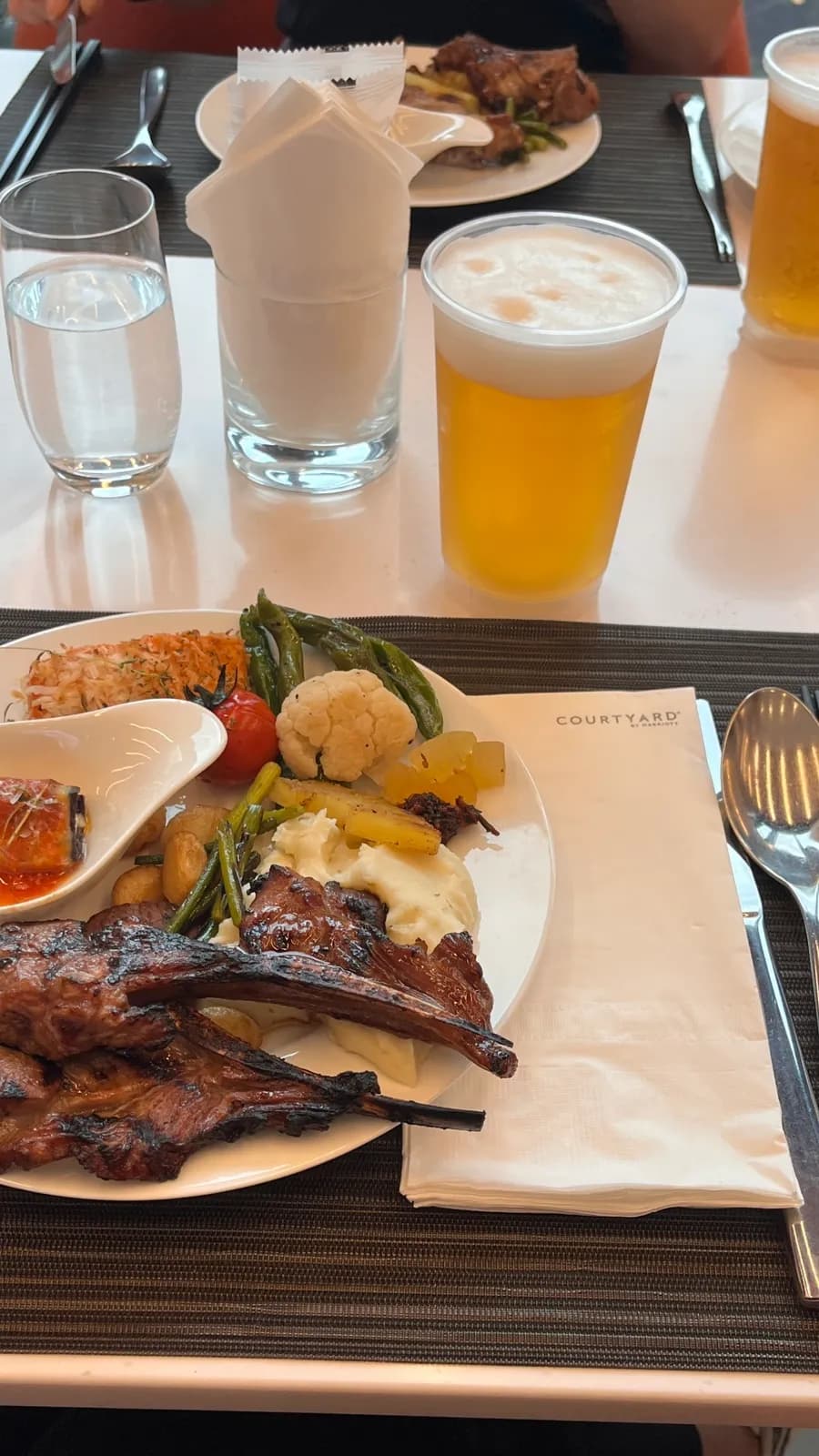 Courtyard Marriott Suwon Kitchen dinner buffet review with grill, seafood and desserts