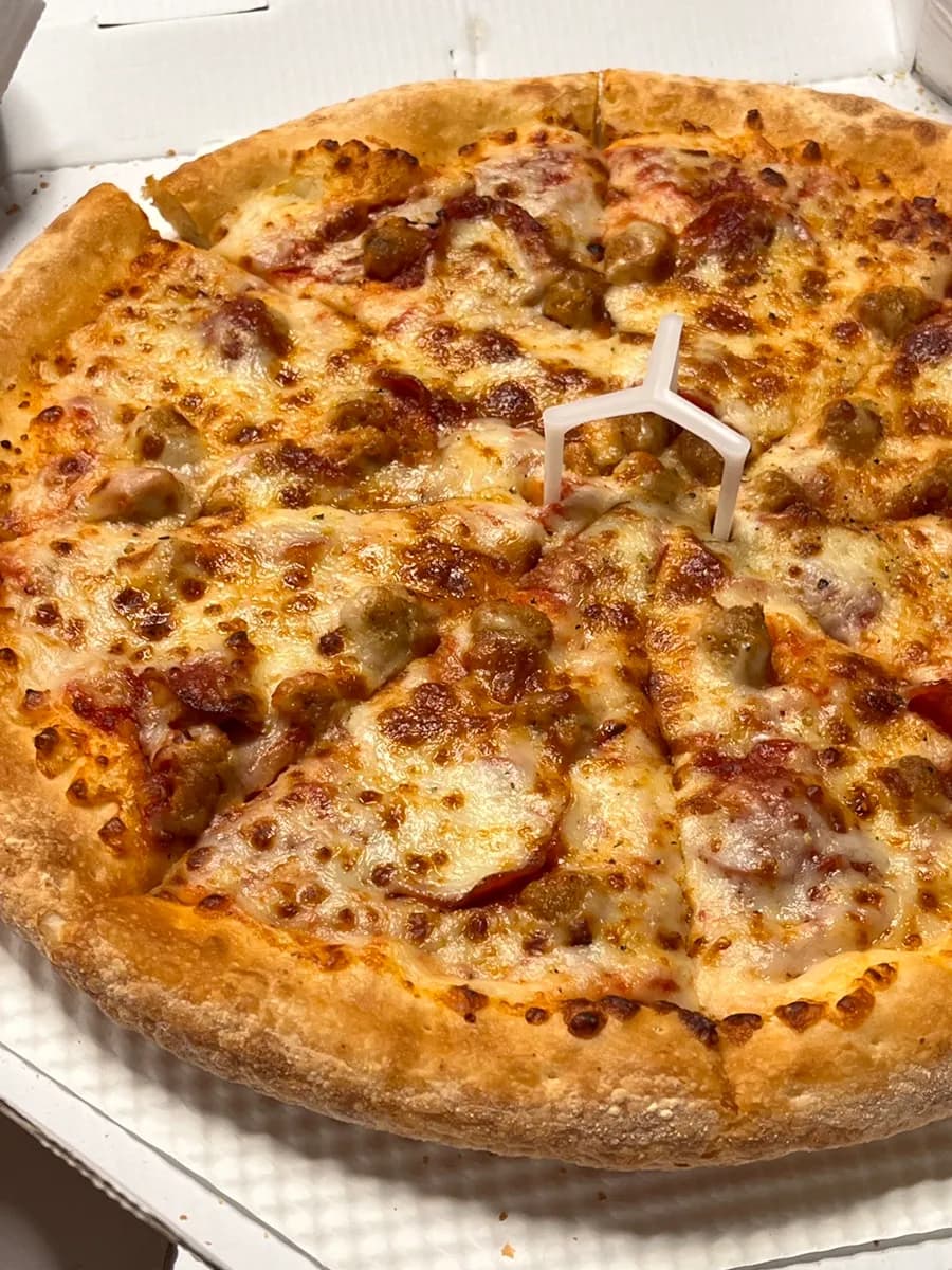 بيتزا Papa John's John's Favorite في سانبون أنصح بها بشدة