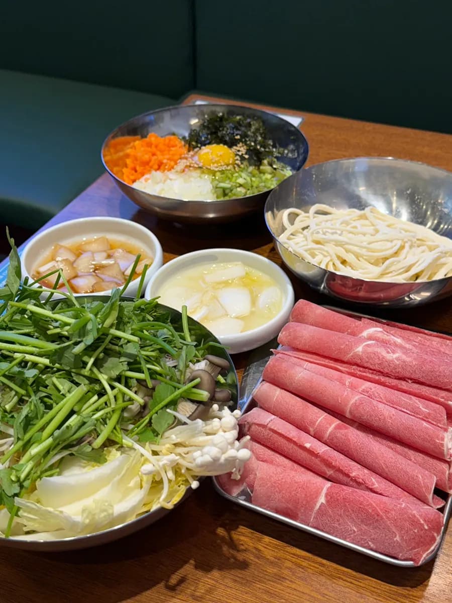 Larawan 6 ng review ng Cheongdo Minari Restaurant shabu-shabu at minari jeon sa Sanbon
