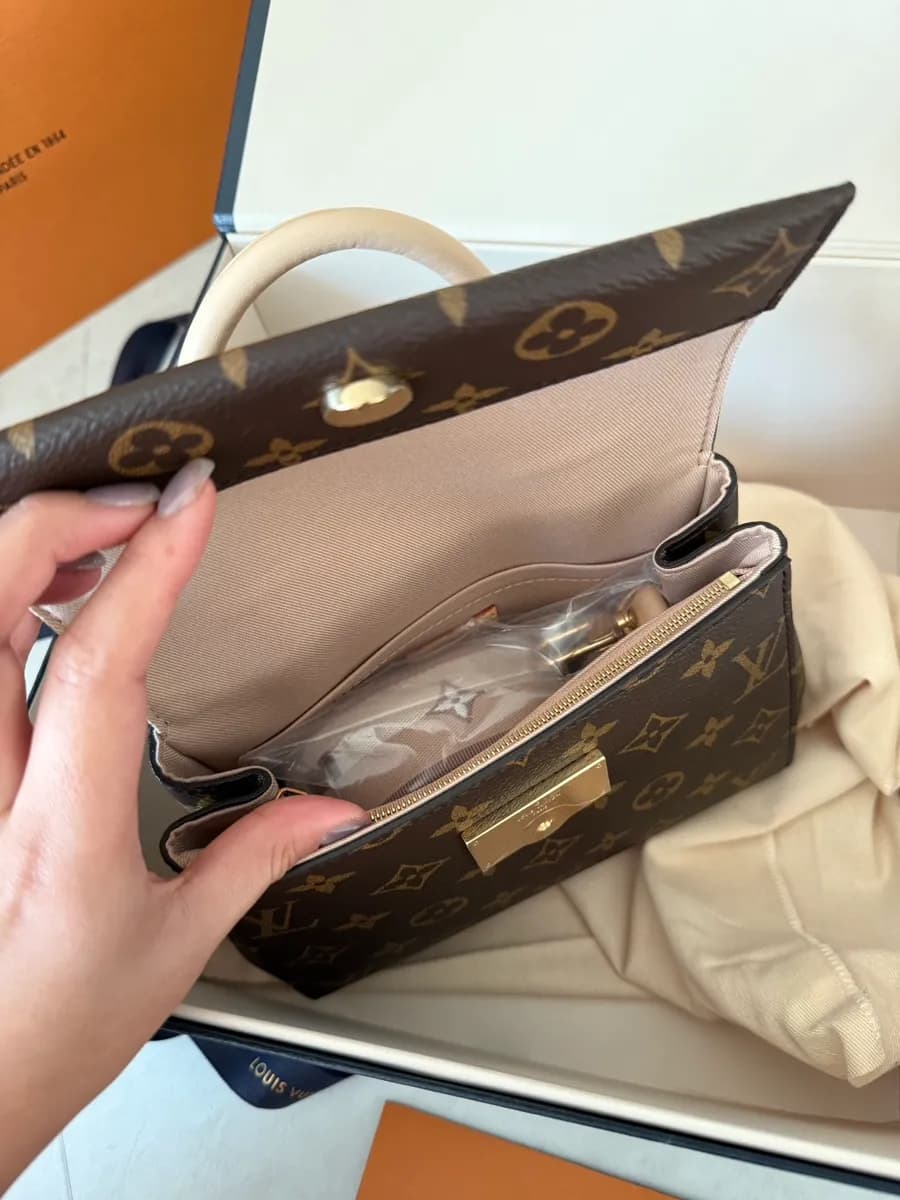 Louis Vuitton Cluny Mini styling and department store purchase review