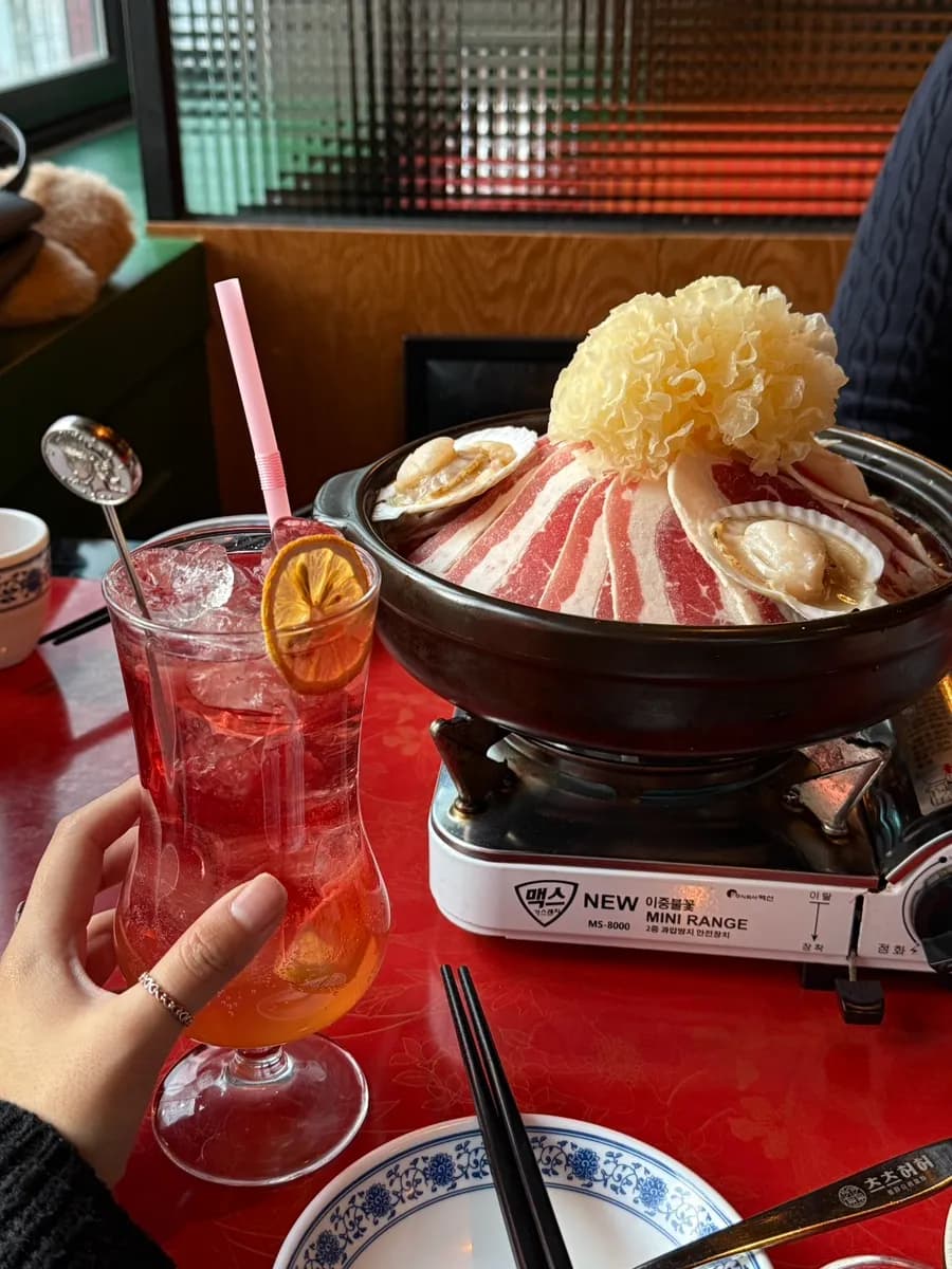 Lẩu mala hoa, yuringi và highball Yantai đào ruby