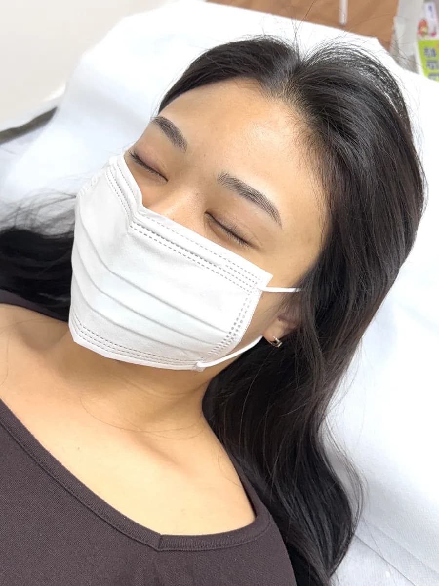 Dazle Beauty Beomgye Augenbrauen-Review in Anyang