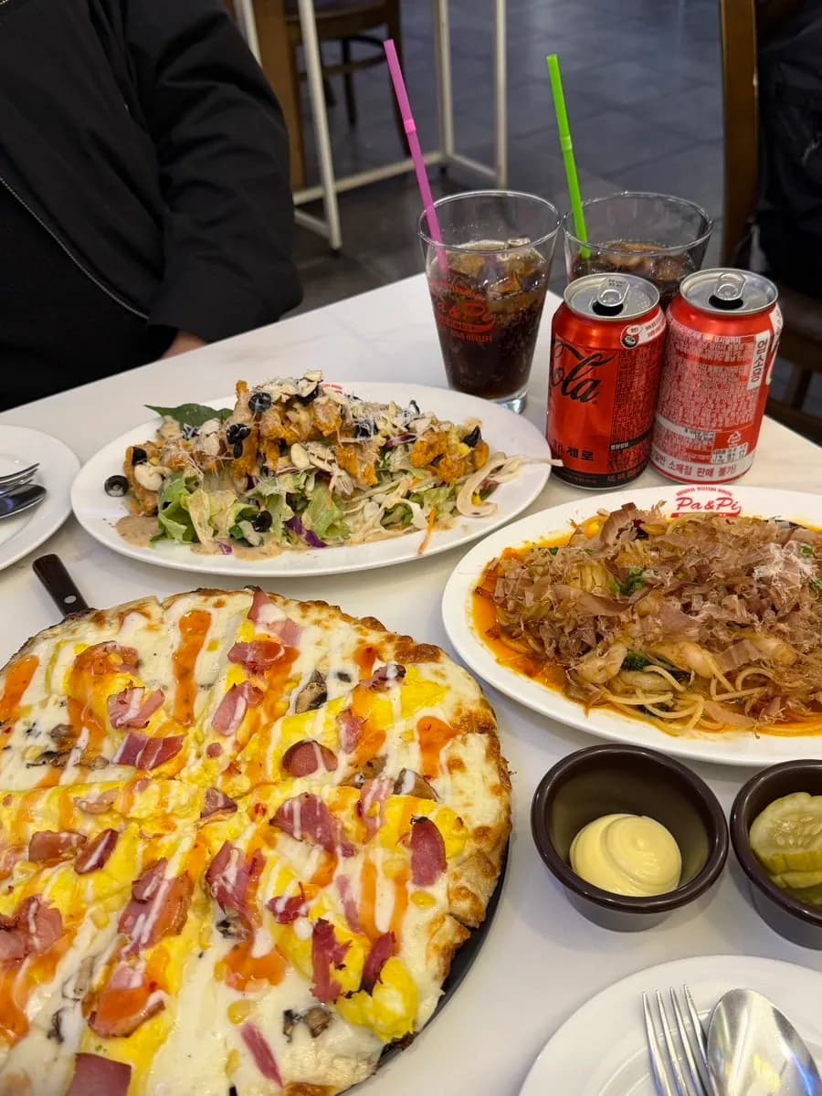Selección del menú de set en P&P Pasta House en Pyeongchon